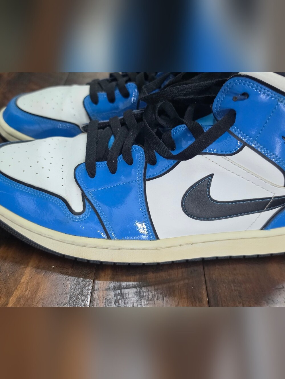 Air Jordan Men’s Blue and White Mid Sneakers - Picture 2 of 7